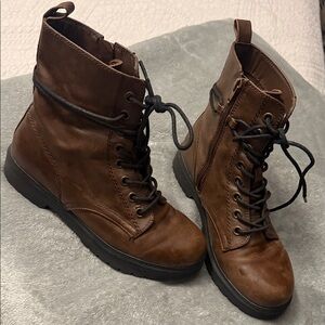 SO Brown Ankle Boots